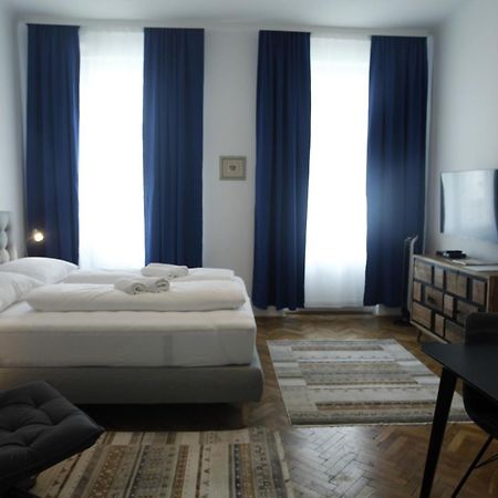 Casa Nostra - Schoene 3-Zimmerwohnung Am Augarten Wien Eksteriør billede