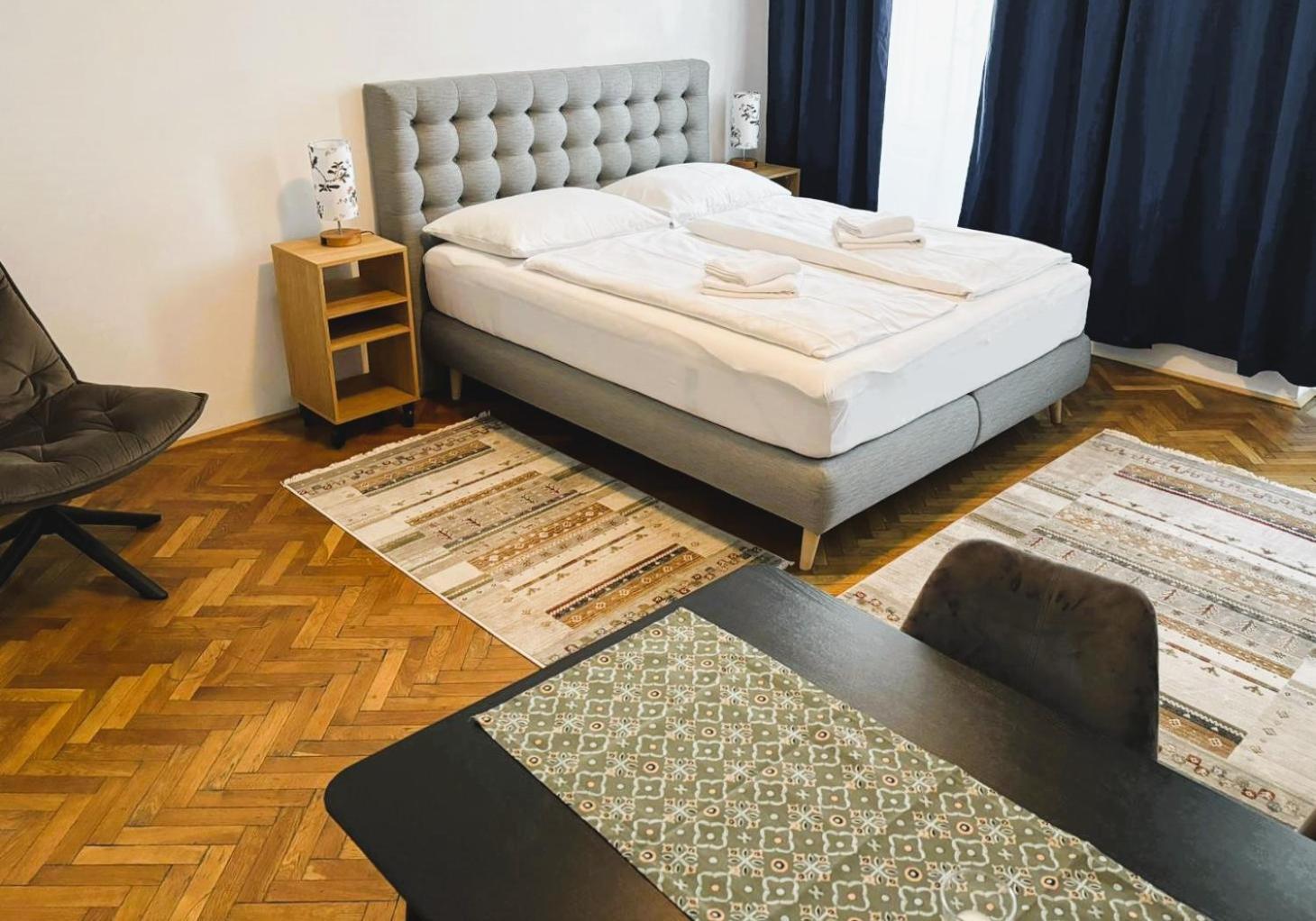 Casa Nostra - Schoene 3-Zimmerwohnung Am Augarten Wien Eksteriør billede