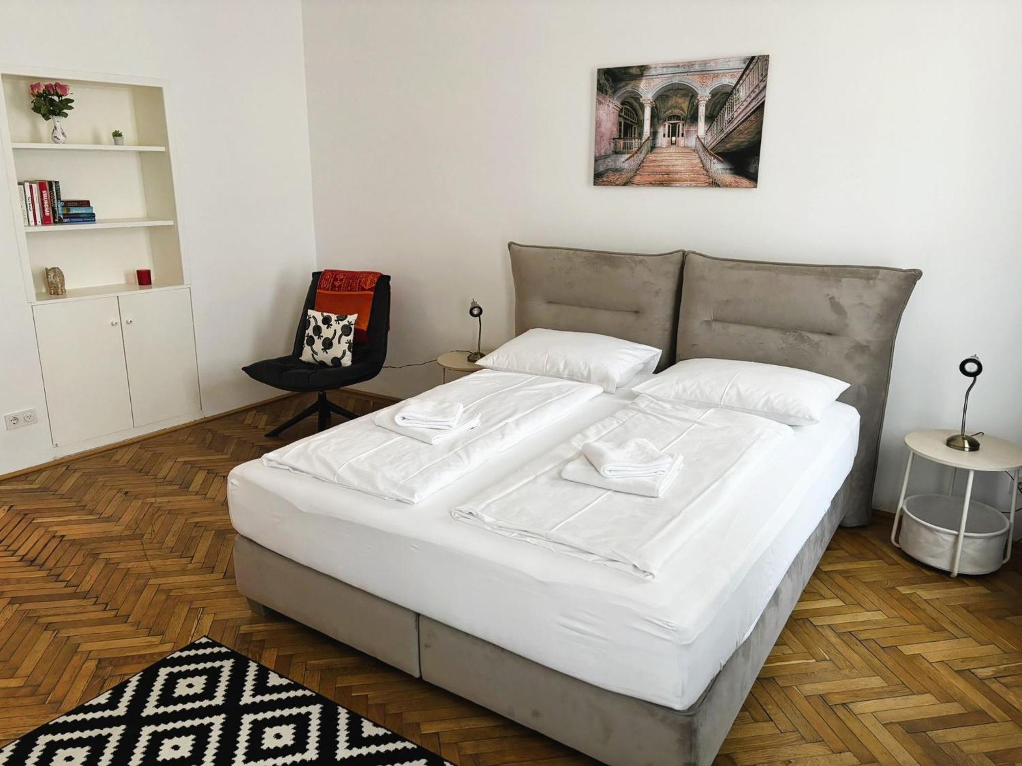 Casa Nostra - Schoene 3-Zimmerwohnung Am Augarten Wien Eksteriør billede