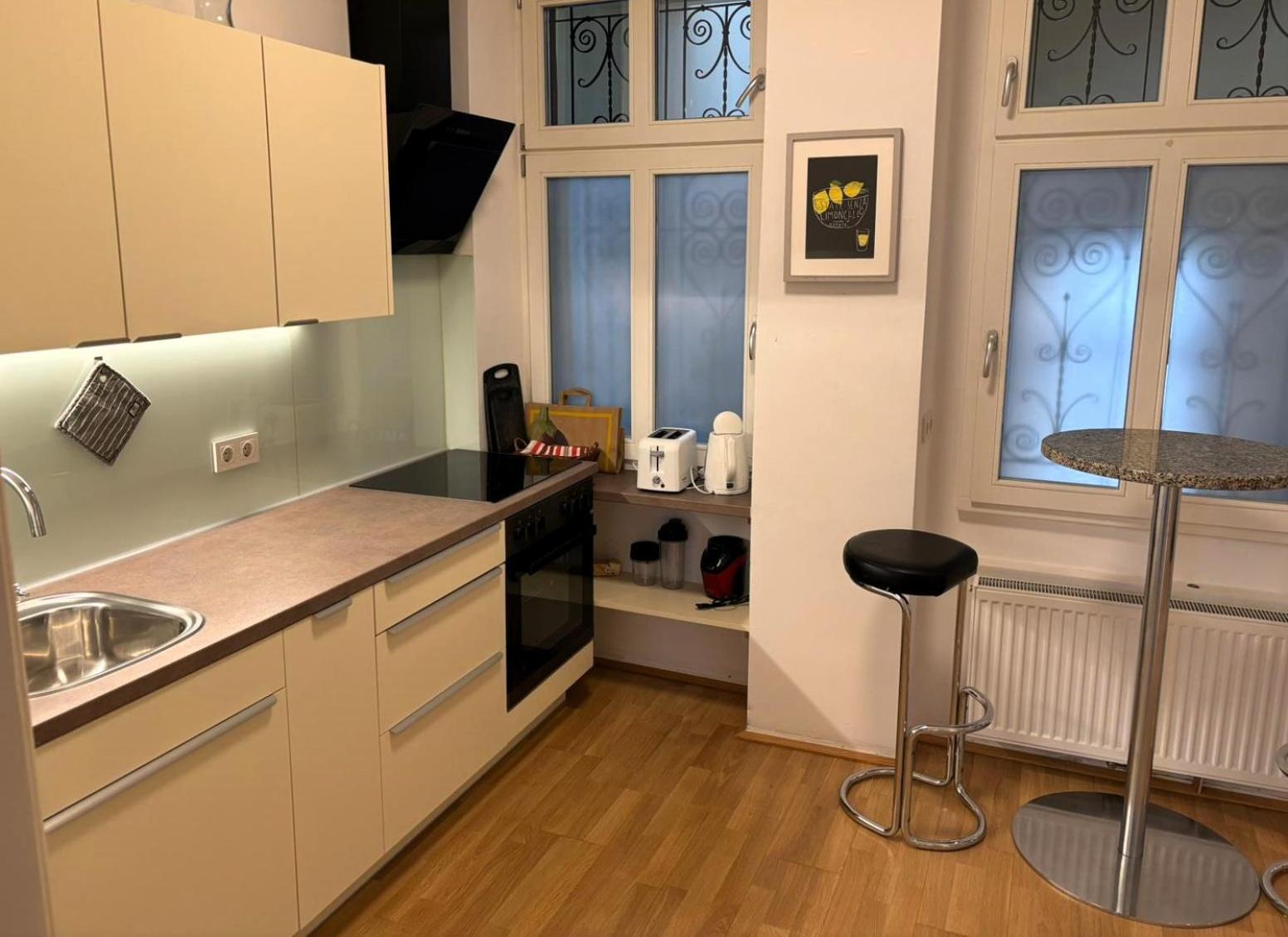 Casa Nostra - Schoene 3-Zimmerwohnung Am Augarten Wien Eksteriør billede